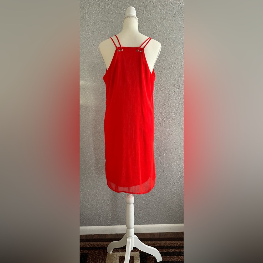 Dress - Picture 2 of 5